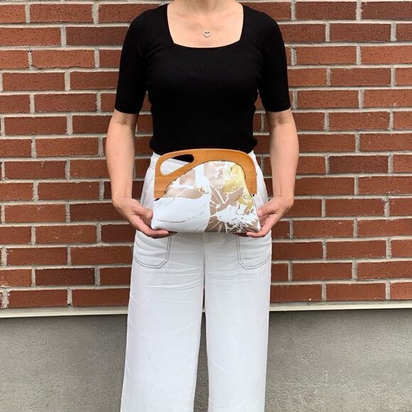 Handmade Genuine Leather Abstract Printed Bag Wooden Frame Clutch/Crossbody - Picture 5 of 11